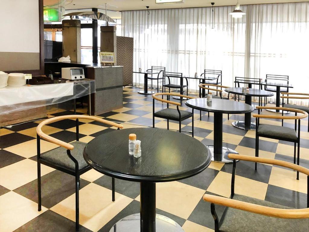 Neyagawa Trend Hotel Osaka Luaran gambar