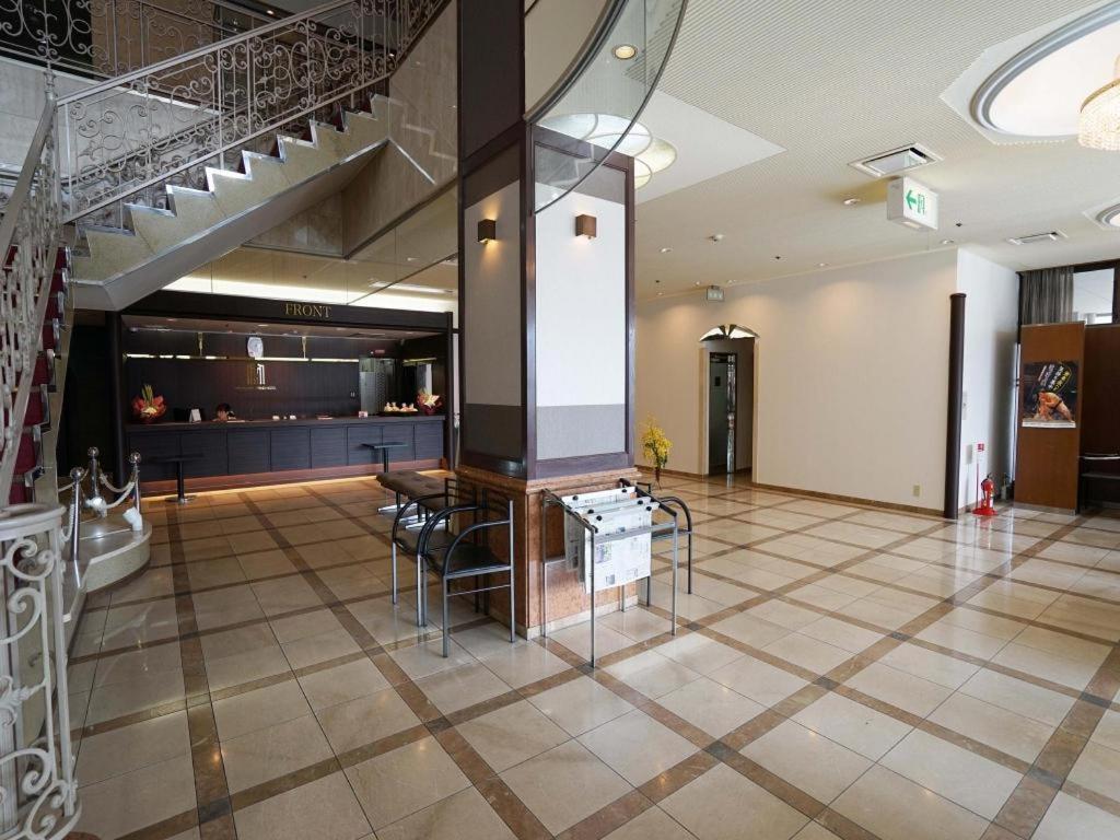 Neyagawa Trend Hotel Osaka Luaran gambar