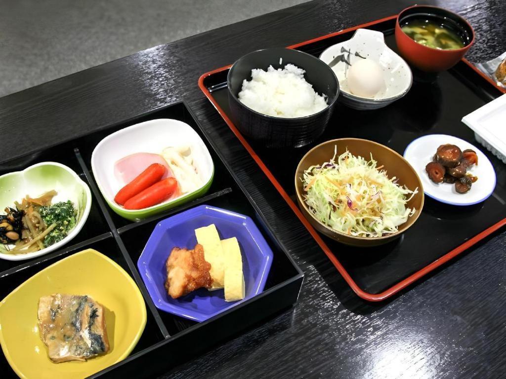 Neyagawa Trend Hotel Osaka Luaran gambar