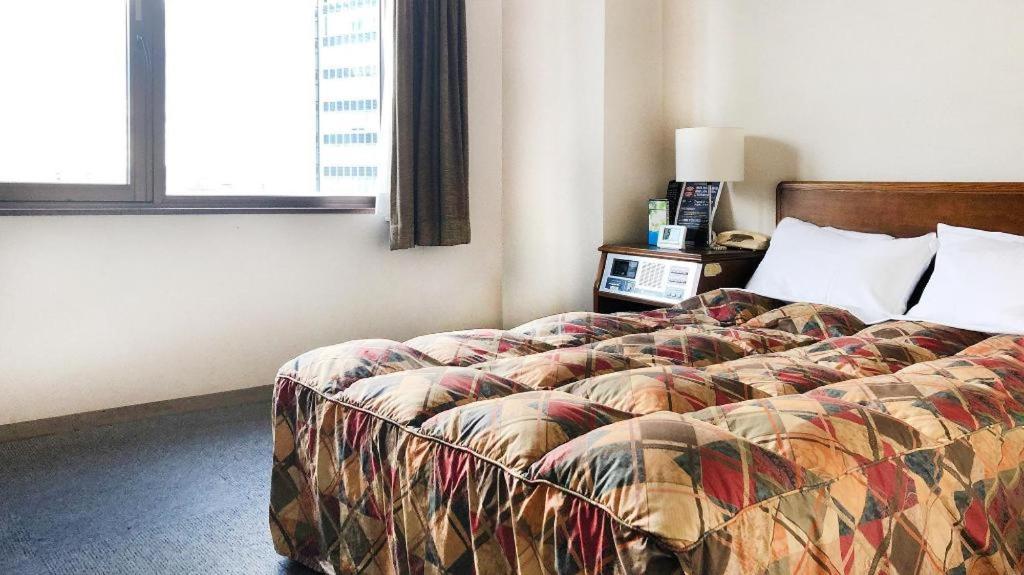 Neyagawa Trend Hotel Osaka Luaran gambar